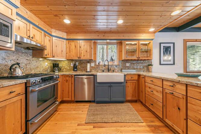 Photo of Kitchen in Tahoe Pines