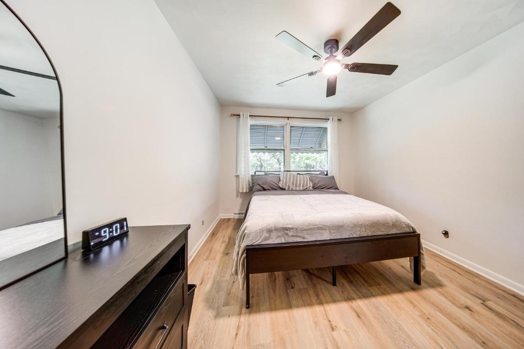 Photo of Bedroom in Harborcreek