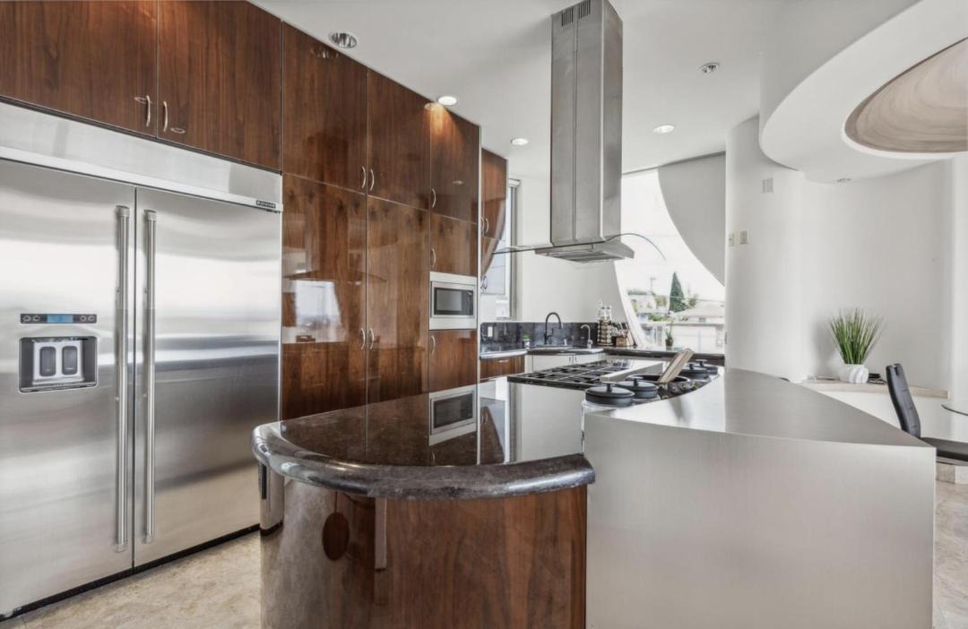 Photo of Kitchen in Roseville - Fleet Ridge