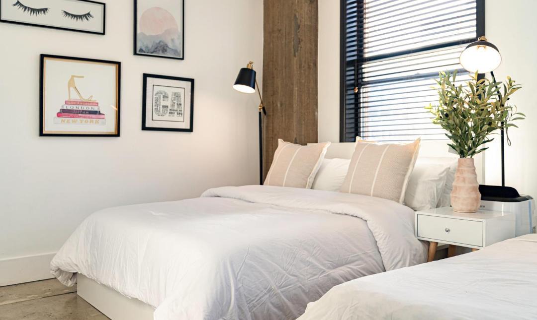 Photo of Bedroom in Downtown Los Angeles