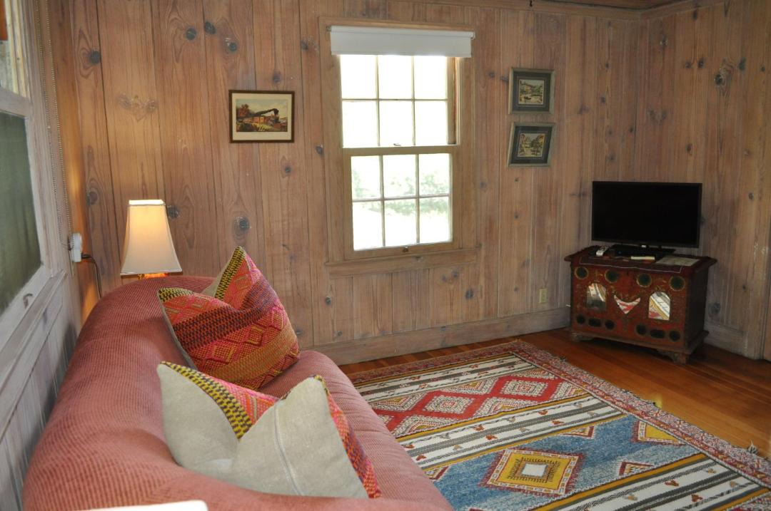 Photo of Livingroom in Merced