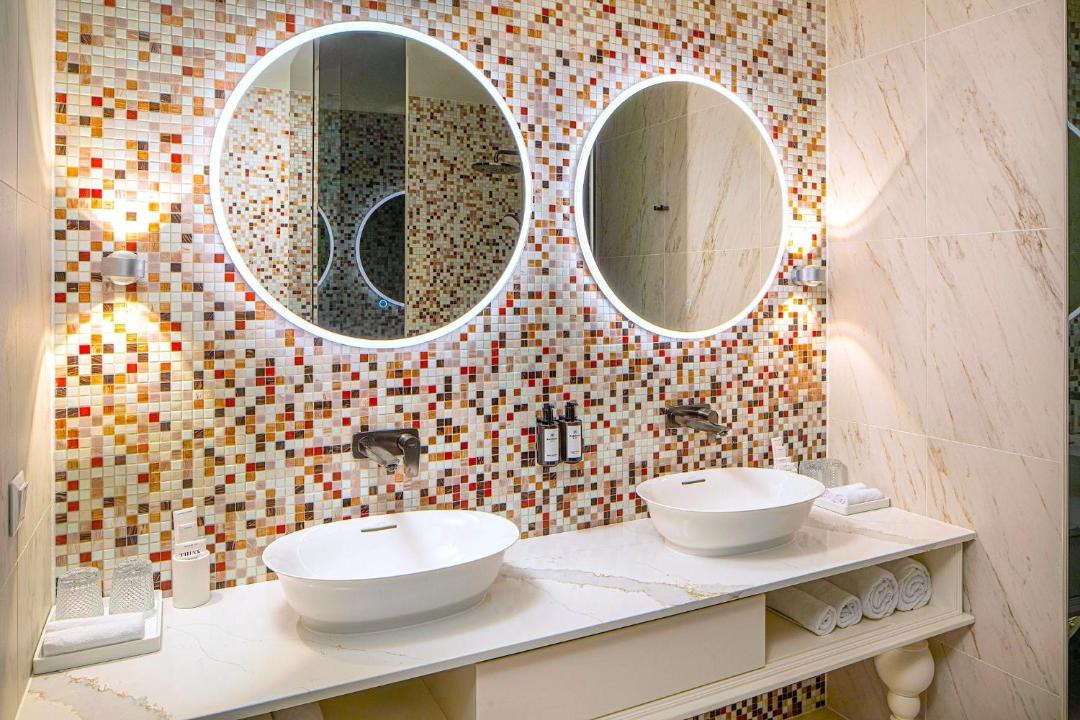 Photo of Bathroom in Orszagut