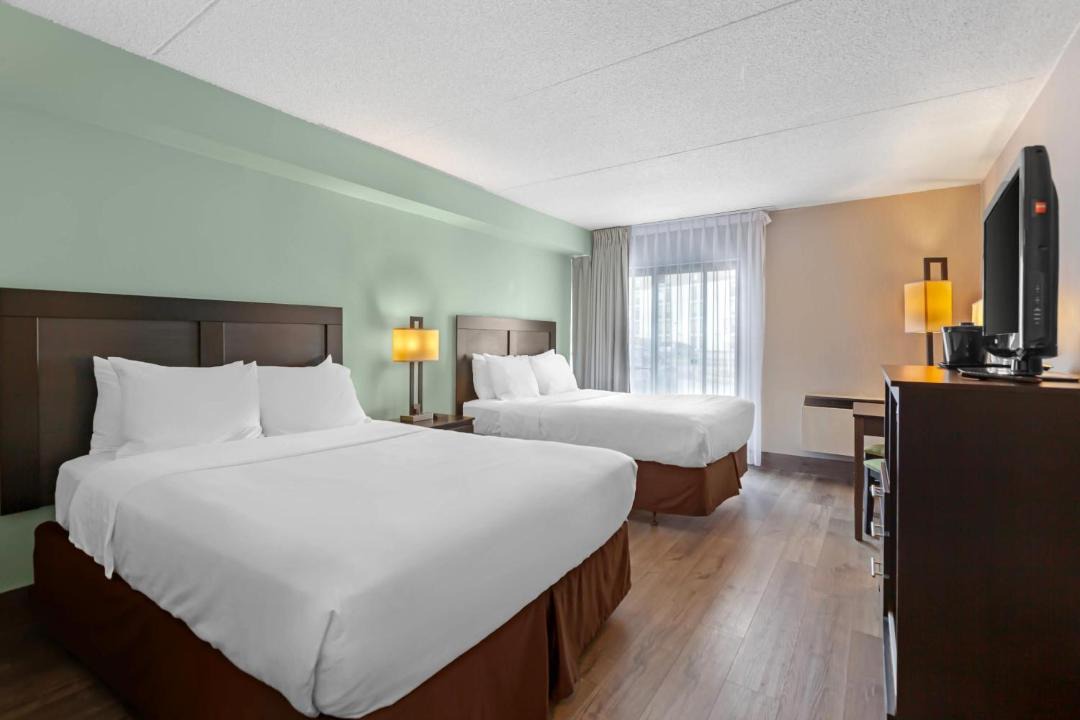 Photo of Bedroom in Northeast Mississauga