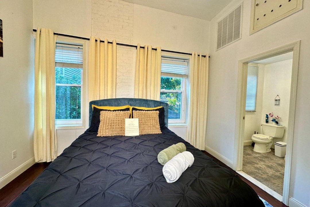 Photo of Bedroom in Historic Downtown