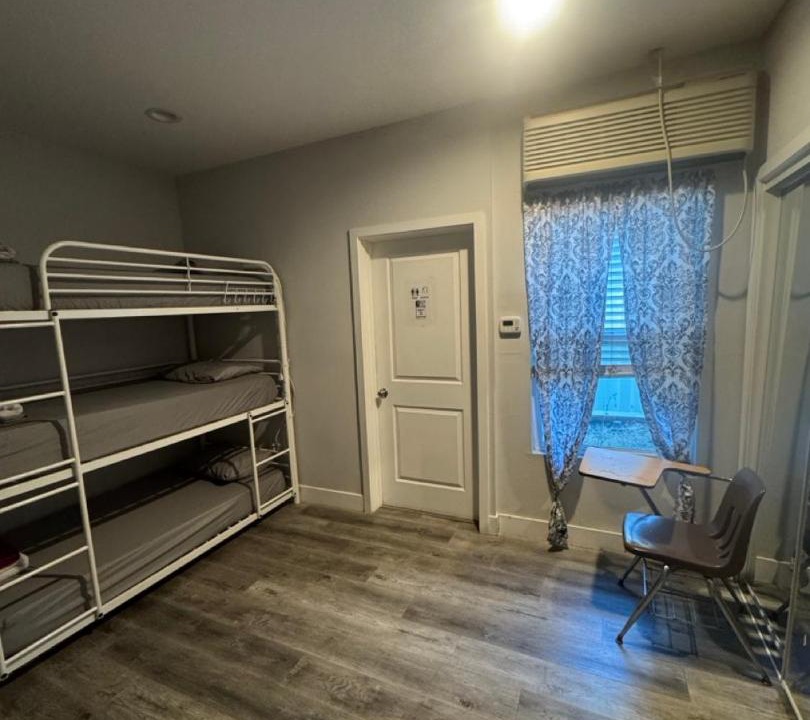 Photo of Bedroom in Downtown Los Angeles