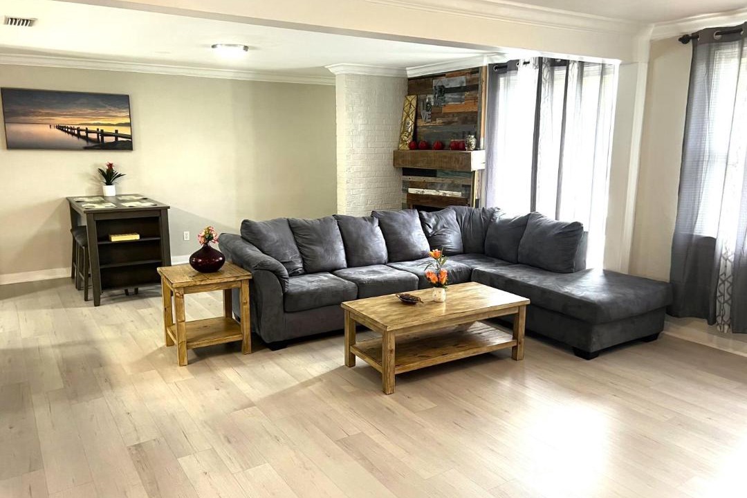 Photo of Livingroom in South Pensacola