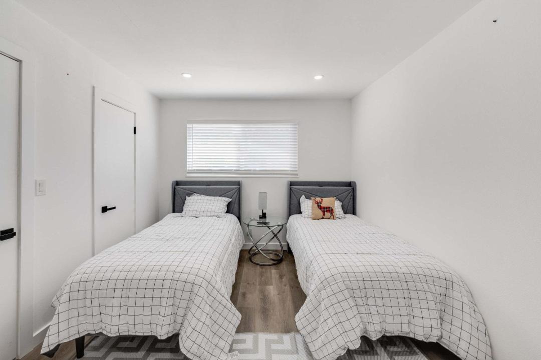 Photo of Bedroom in Thousand Oaks