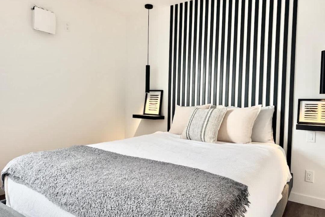 Photo of Bedroom in Desjardins
