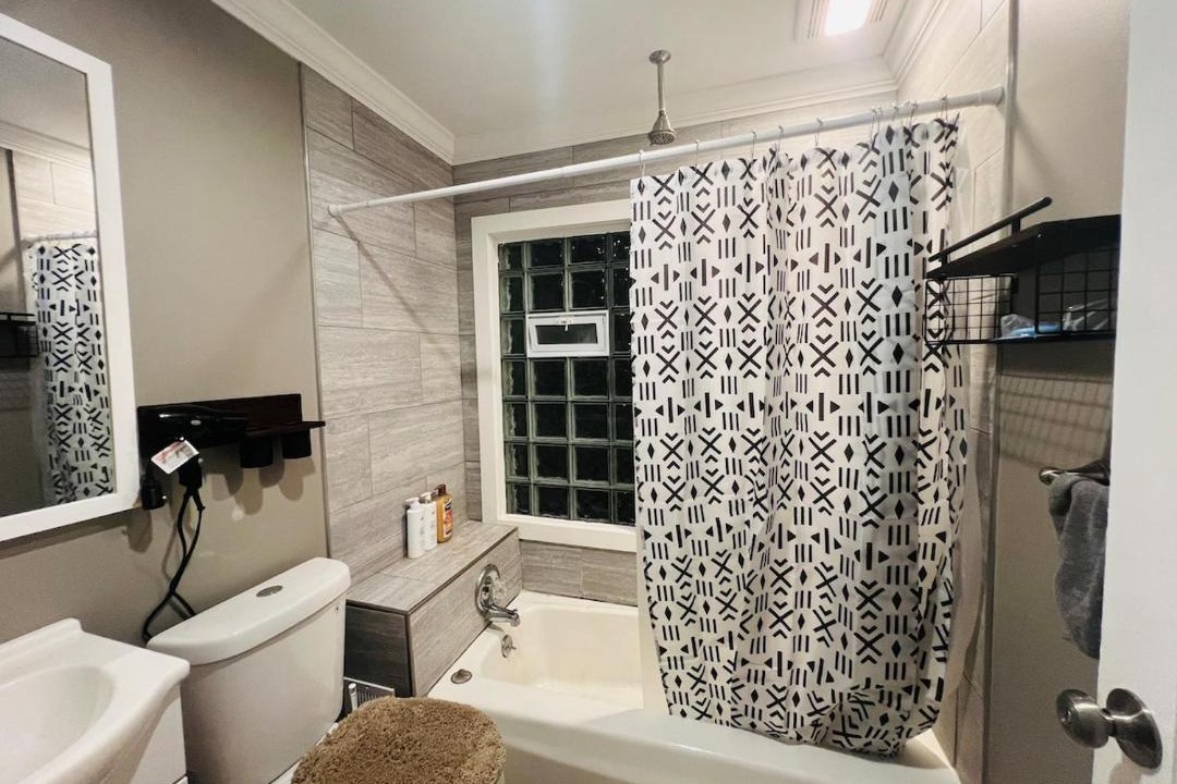 Photo of Bathroom in North Buffalo