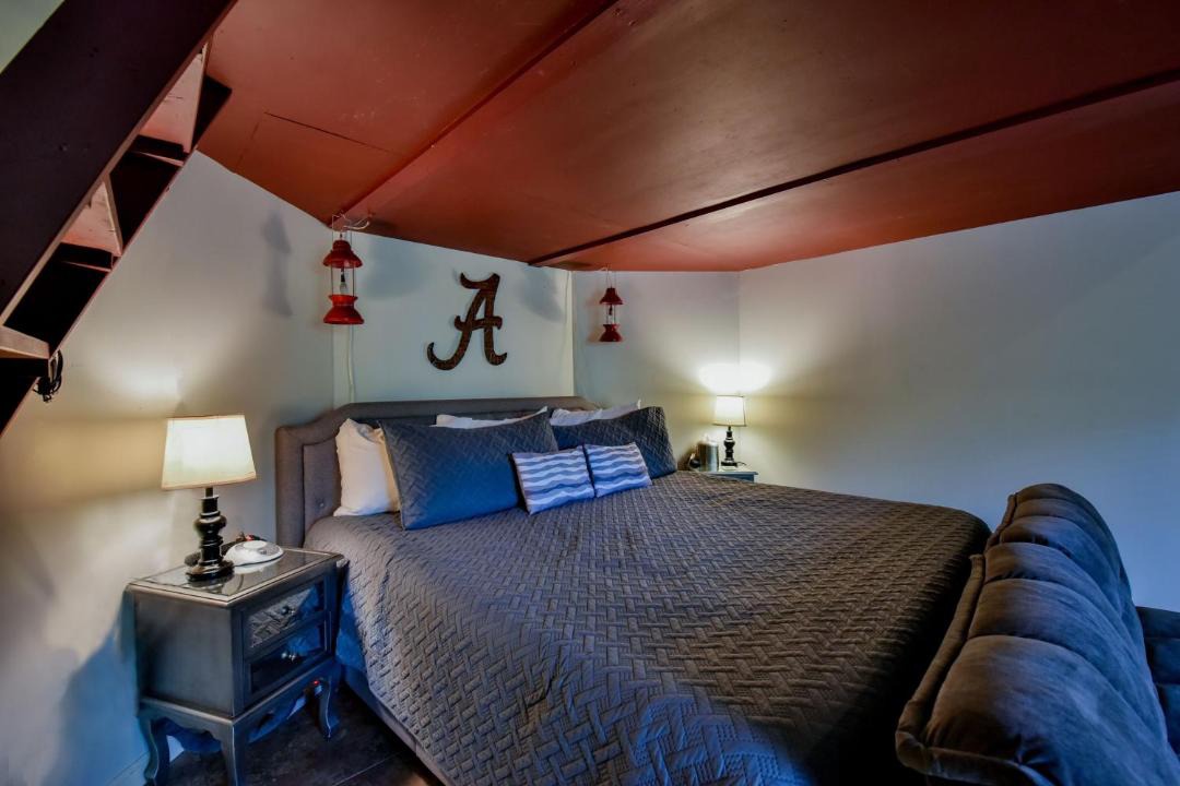 Photo of Bedroom in Tuscaloosa