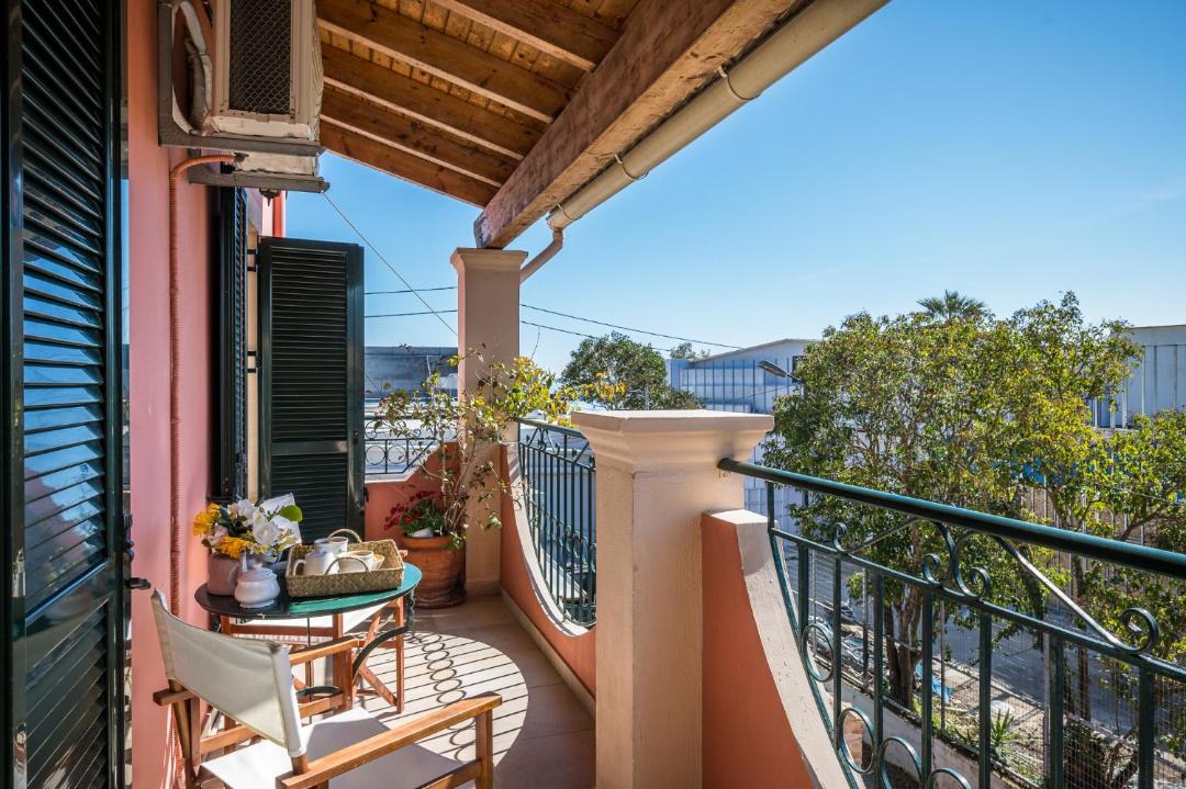 Photo of Patio Balcony in Ipsos