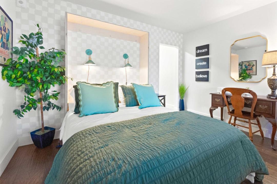 Photo of Bedroom in Civil Rights Historic District