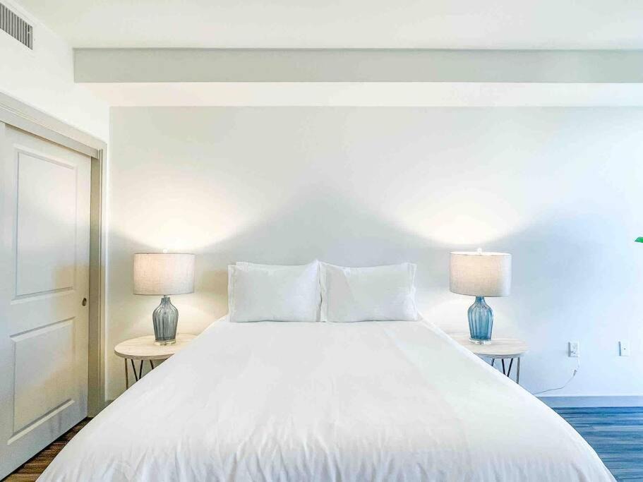 Photo of Bedroom in Downtown Los Angeles