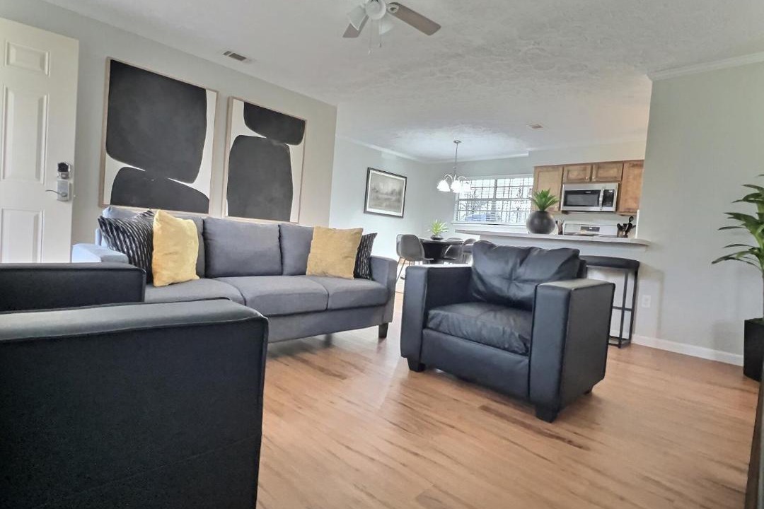 Photo of Livingroom in Uniontown