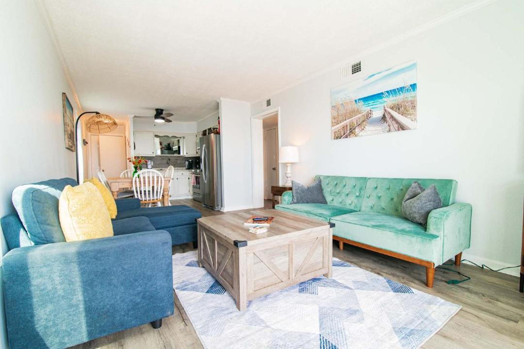 Photo of Livingroom in Windy Hill