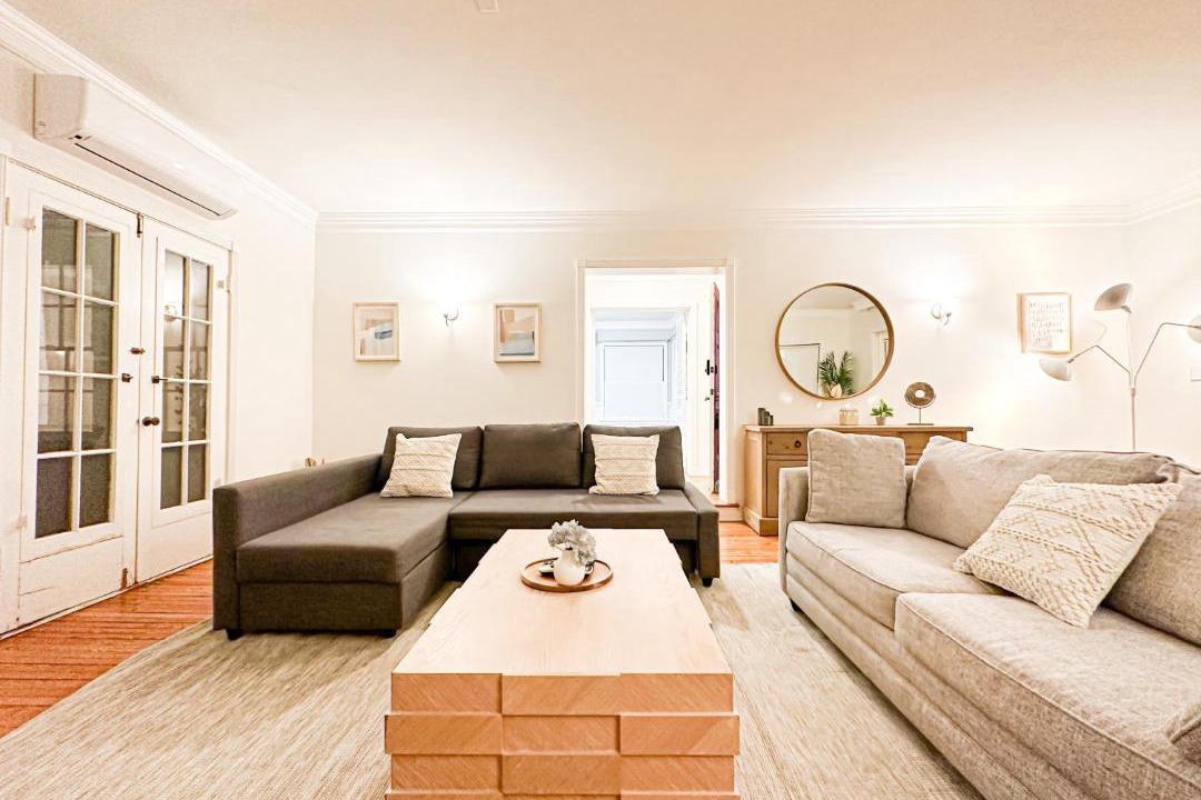 Photo of Livingroom in Sawtelle