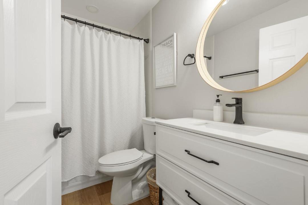 Photo of Bathroom in Apollo Beach