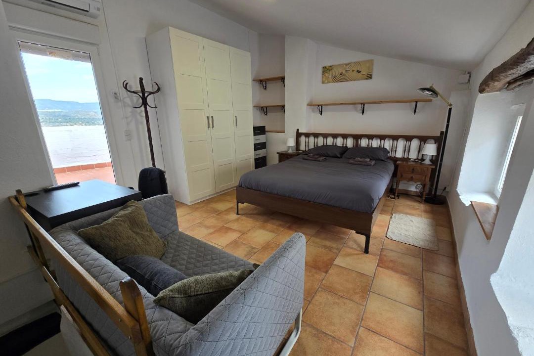 Photo of Bedroom in Riba-Roja d'Ebre