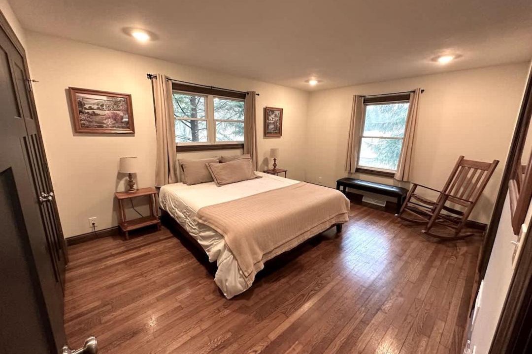 Photo of Bedroom in Ashtabula