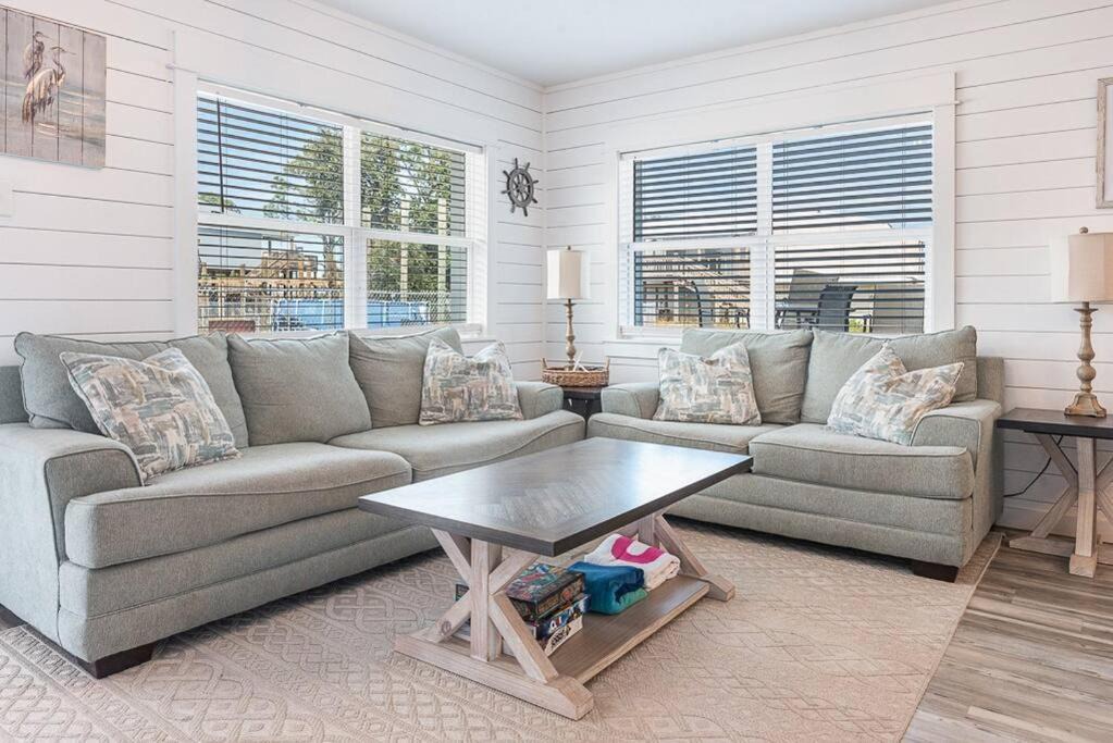 Photo of Others in Sawgrass Pointe