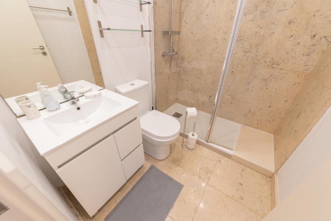 Photo of Bathroom in Cacilhas