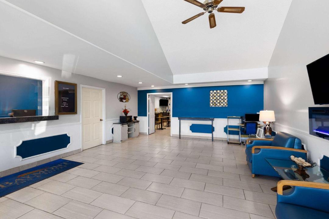 Photo of Livingroom in Selma