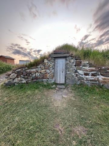 Photo of Others in Elliston