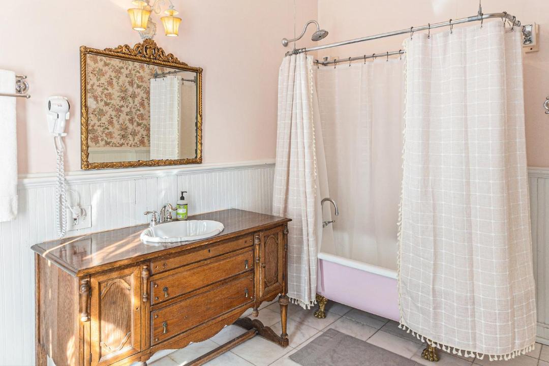 Photo of Bathroom in Five Points South