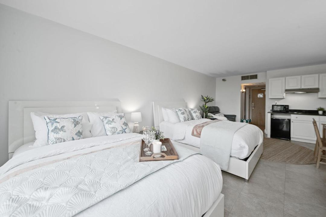 Photo of Bedroom in Galt Mile
