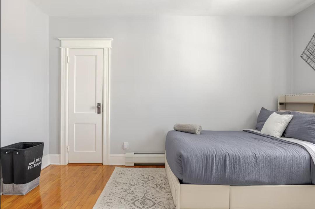 Photo of Bedroom in North Bergen