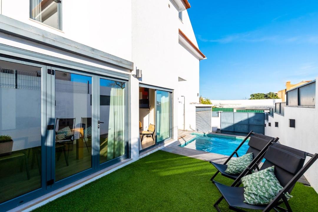 Photo of Patio Balcony in Ajuda
