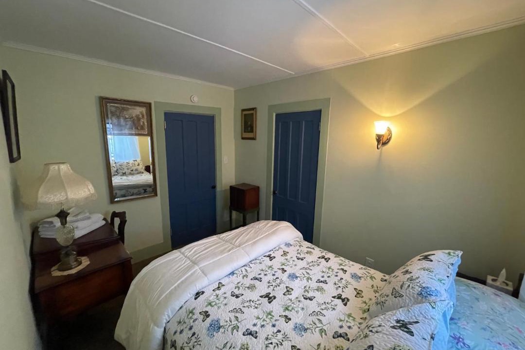 Photo of Bedroom in Seneca Falls