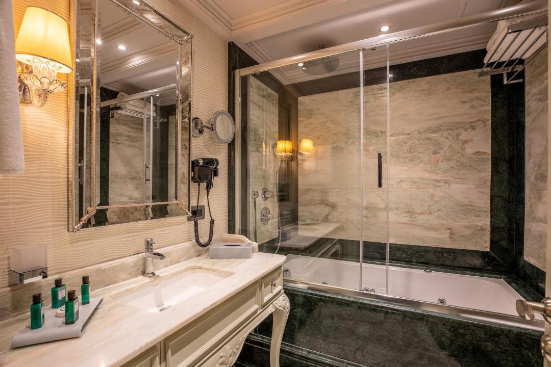 Photo of Bathroom in Tarabya Mahallesi