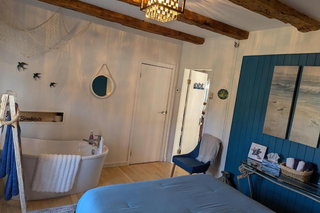 Photo of Bedroom in Baie Sainte-Catherine