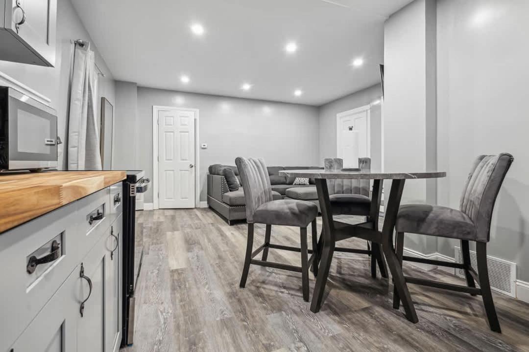 Photo of Kitchen in Downtown Niagara Falls
