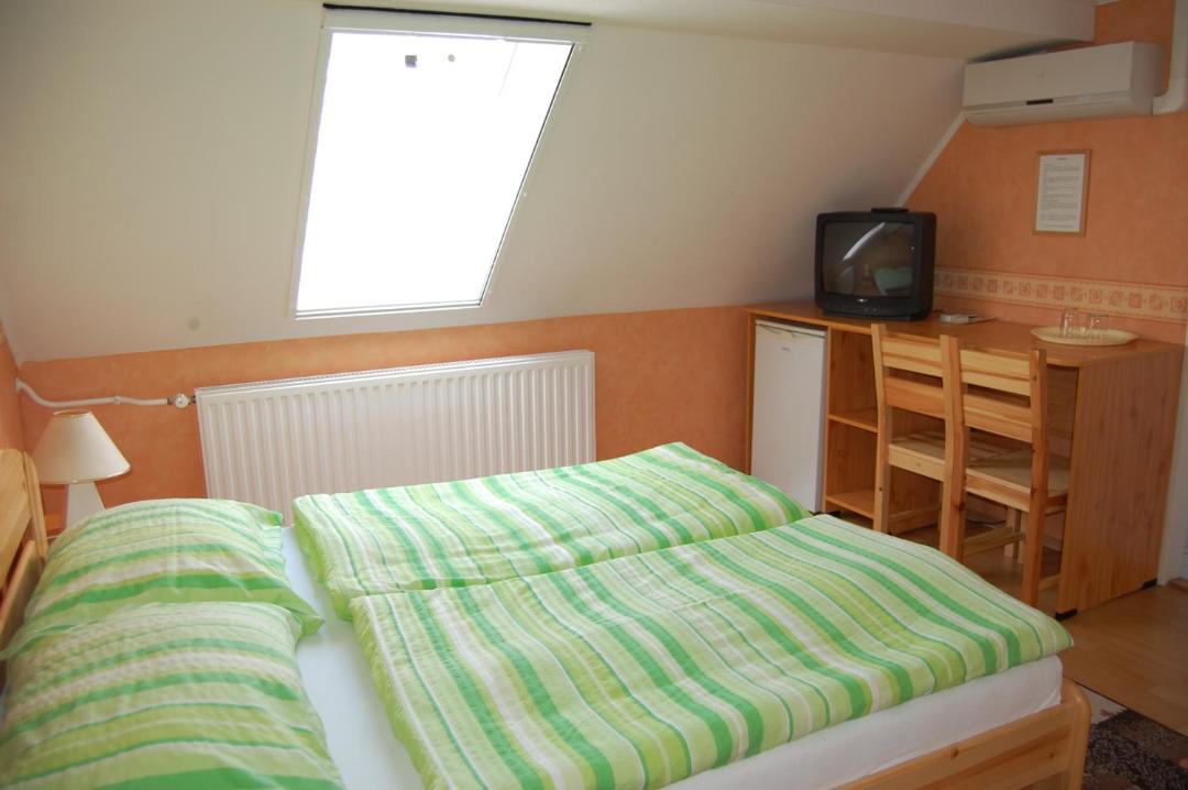 Photo of Bedroom in Tata
