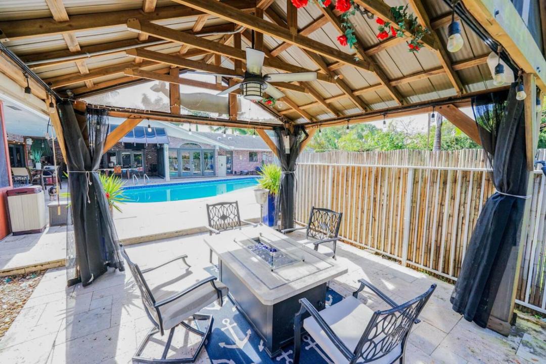 Photo of Patio Balcony in Survey Creek