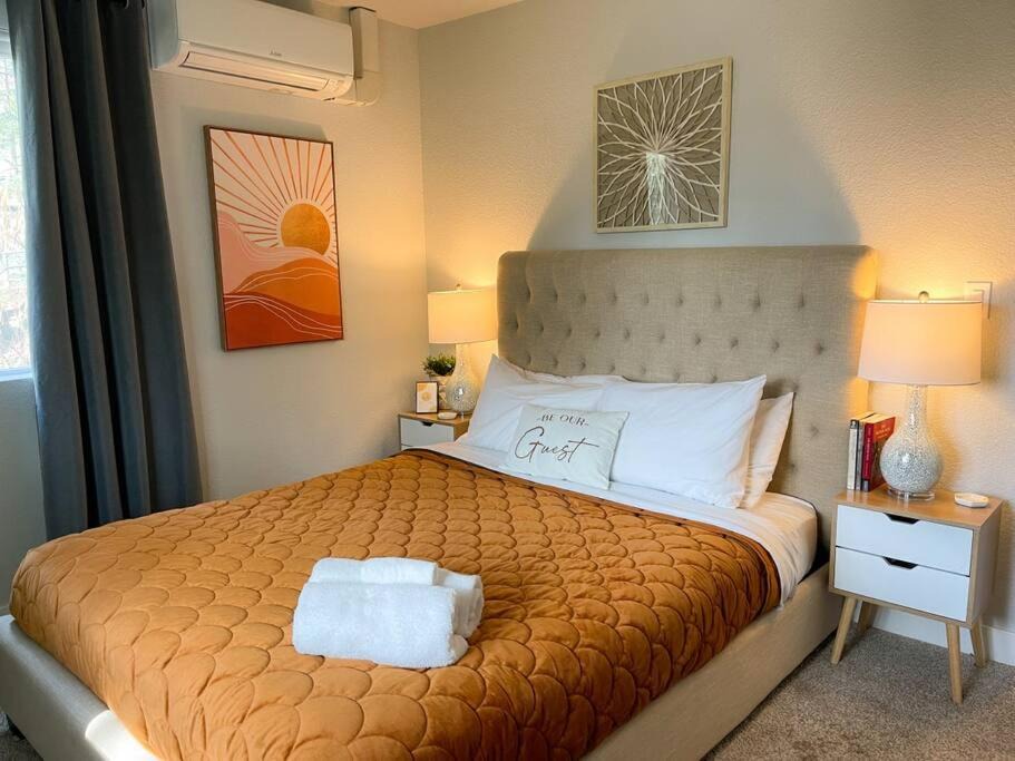 Photo of Bedroom in Apple Hill