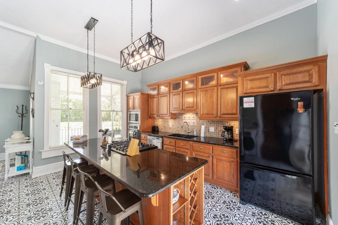 Photo of Kitchen in Historic District