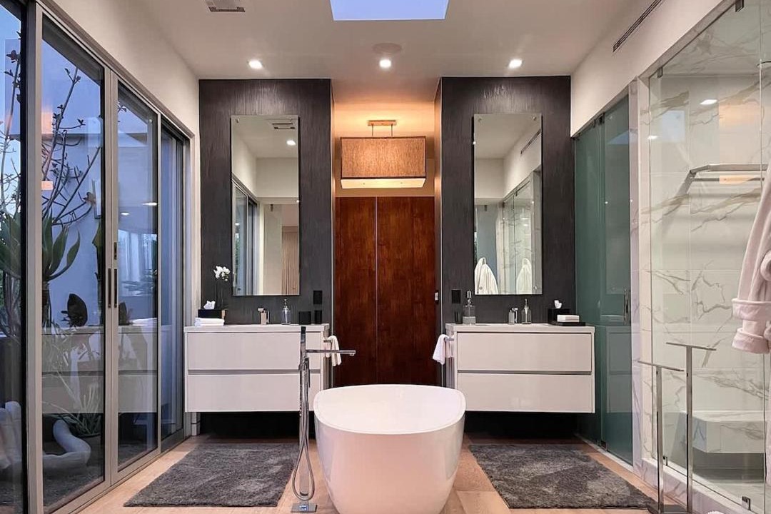 Photo of Bathroom in Melrose