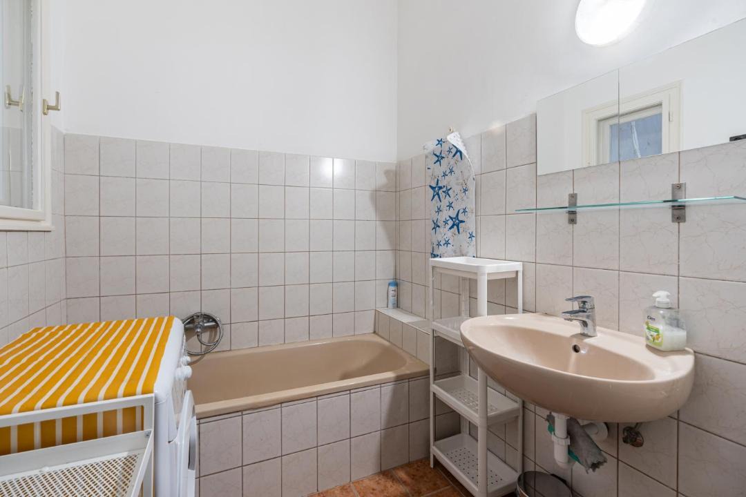 Photo of Bathroom in Orszagut