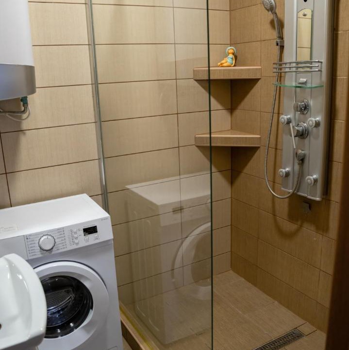 Photo of Bathroom in Mako