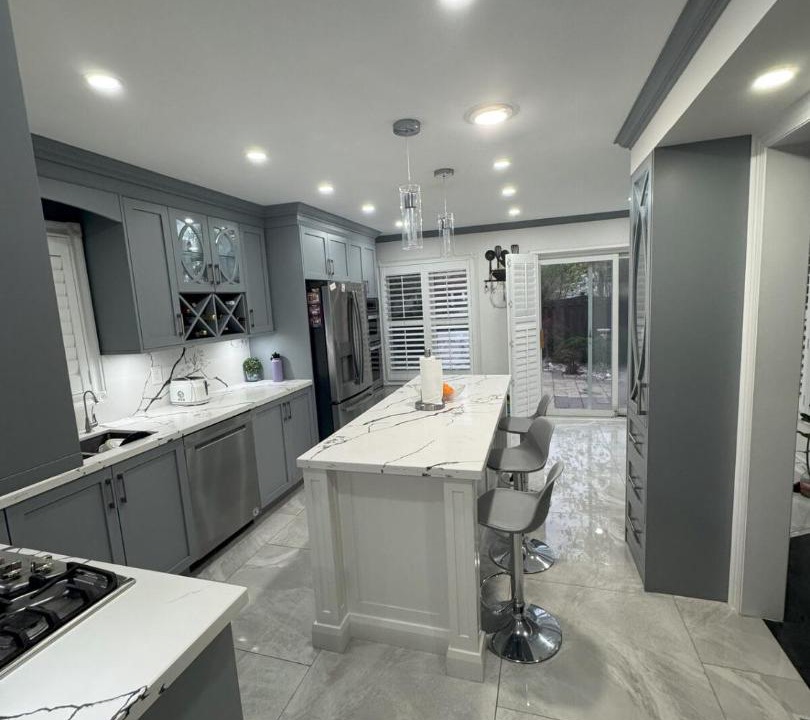 Photo of Kitchen in Central Erin Mills