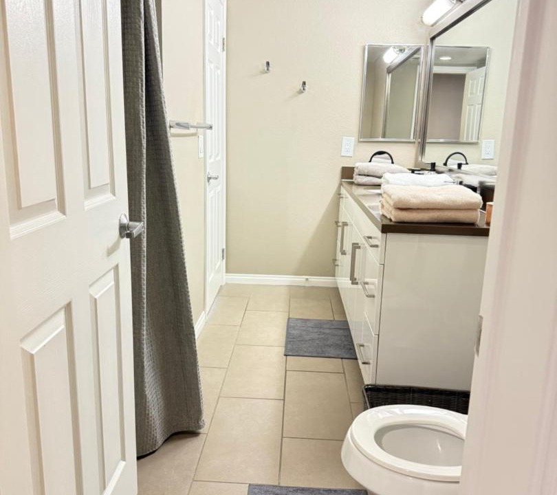 Photo of Bathroom in Ocean Park
