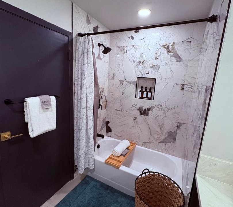 Photo of Bathroom in Groveland