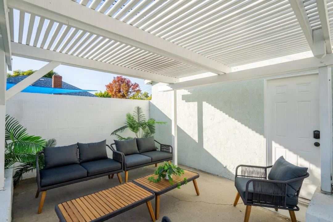 Photo of Patio Balcony in South of Conant