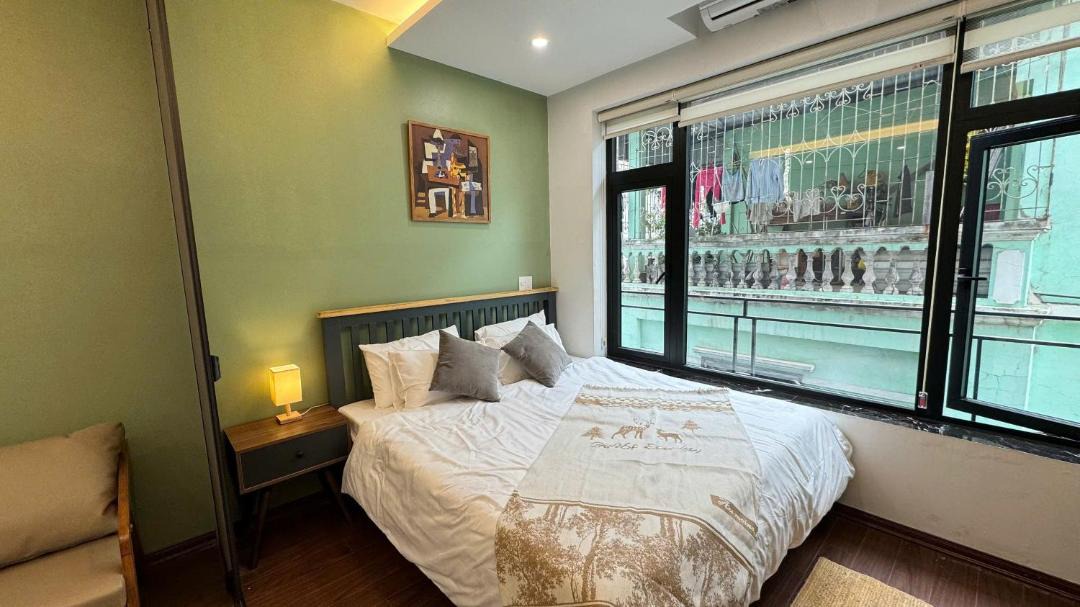 Photo of Bedroom in Tay Ho