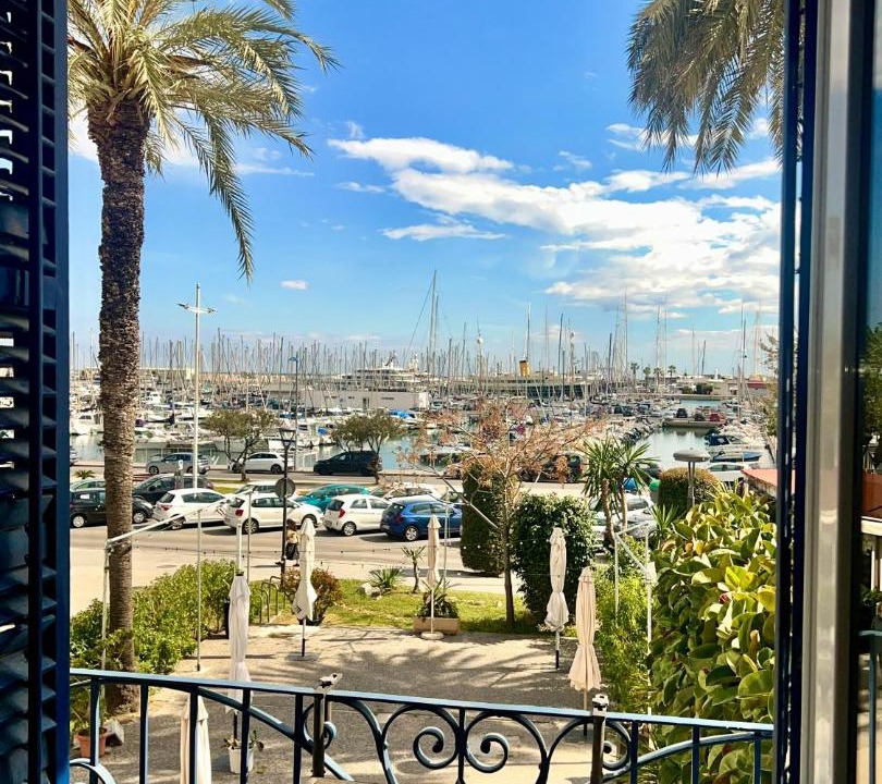 Photo of Patio Balcony in Vilanova I la Geltru