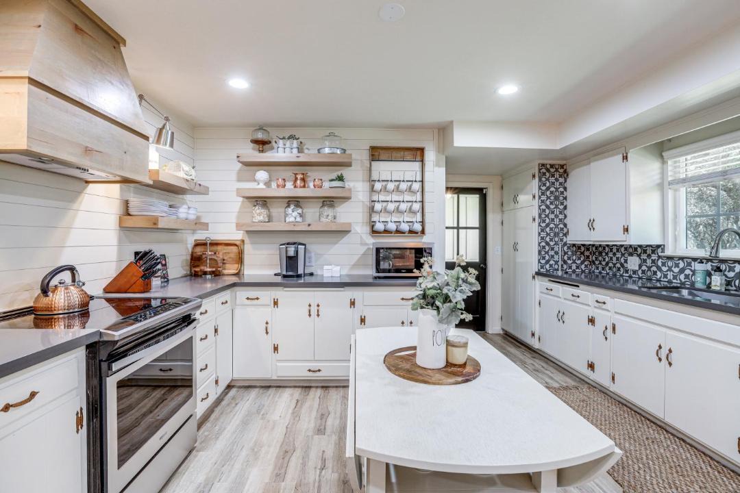 Photo of Kitchen in Callender