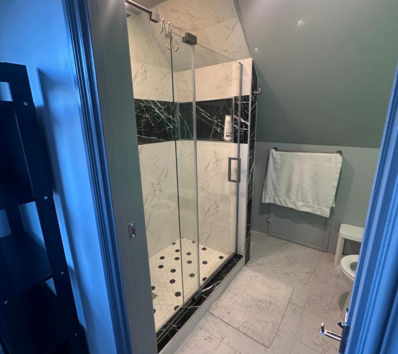 Photo of Bathroom in Los Angeles